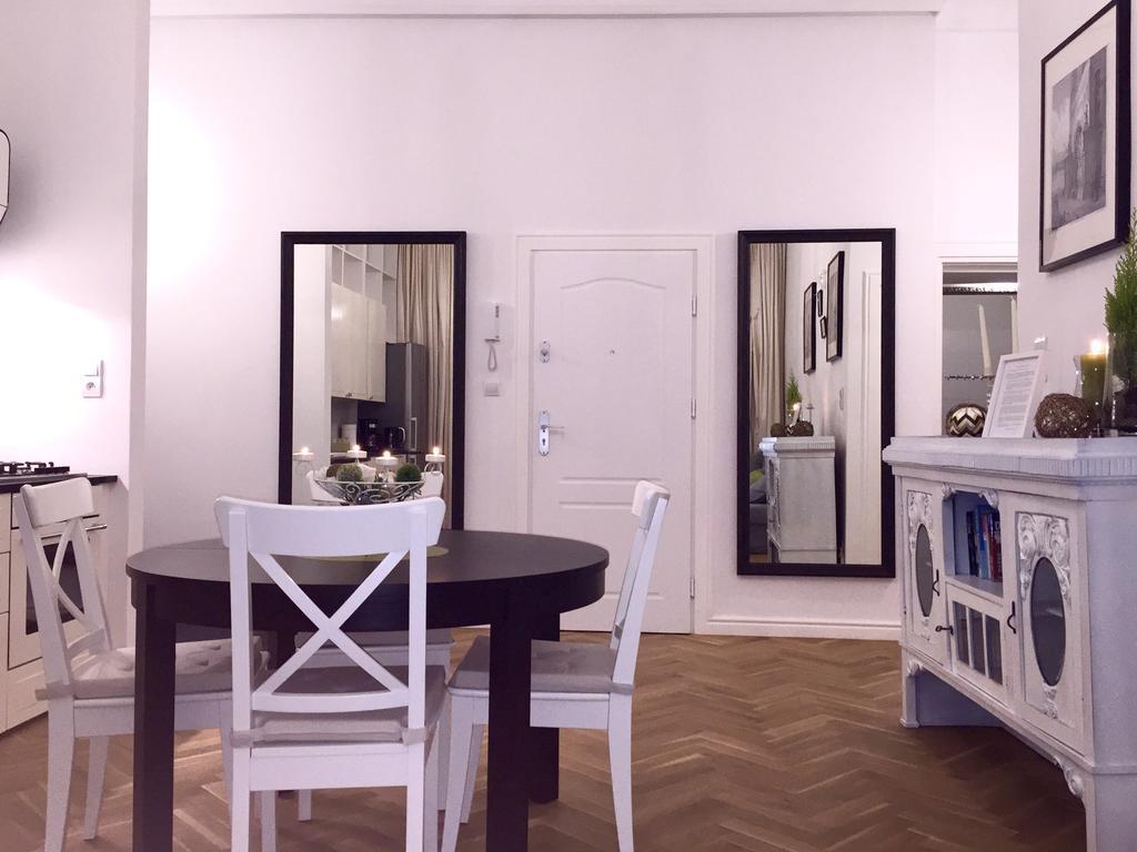 Exclusive Old Town Apartment By Noclegi Renters Vratislav Exteriér fotografie